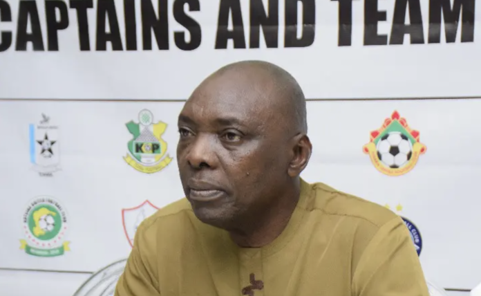 Nigerian league boss calls on clubs to channel complaints through official channels and not the media