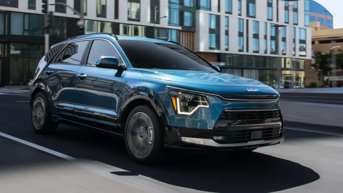 2023-kia-niro-phev Kia Niro plug-in hybrid